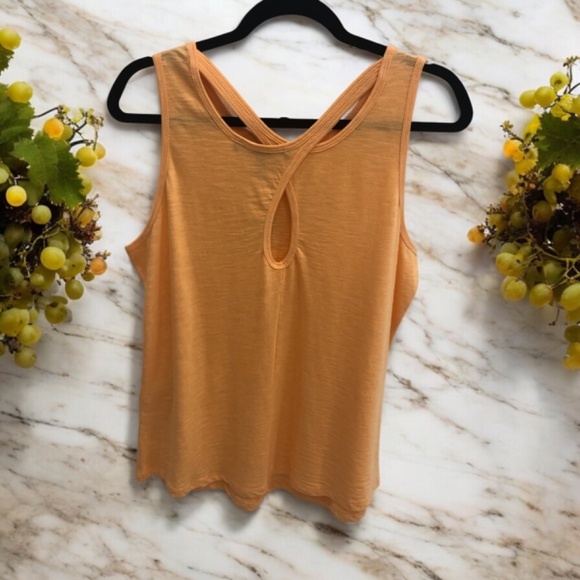 WHBM Cutout Back Tank. NWT - Picture 2 of 8